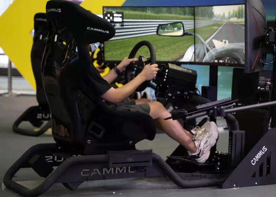 CAMMUS diseñó ergonómicamente la conducción del simulador de entrenamiento para el parque de atracciones
